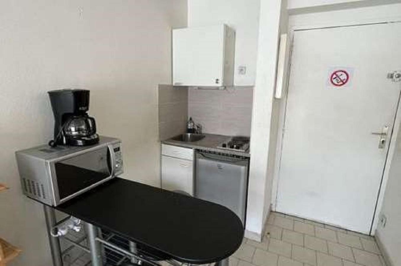 Ferienwohnung Beau Studio , Ensoleille, Wifi, Etage 5 Ascenceur Marseilles Exterior foto